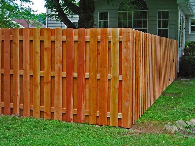Good neighbor shadowbox cedar fence